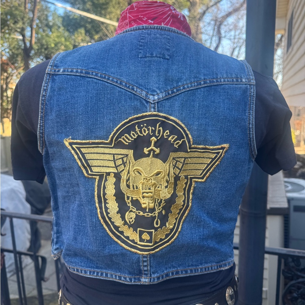 Vintage denim battle vest with Motörhead back patch - Picture 3 of 15